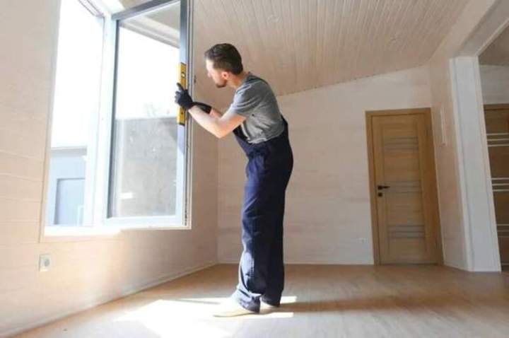 Pose de menuiserie, Olivet